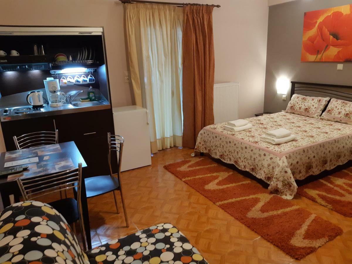 Ariadni Kalavryta Bagian luar foto