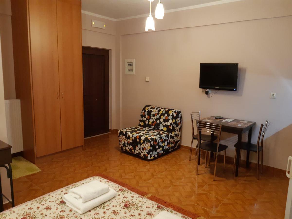 Ariadni Kalavryta Bagian luar foto