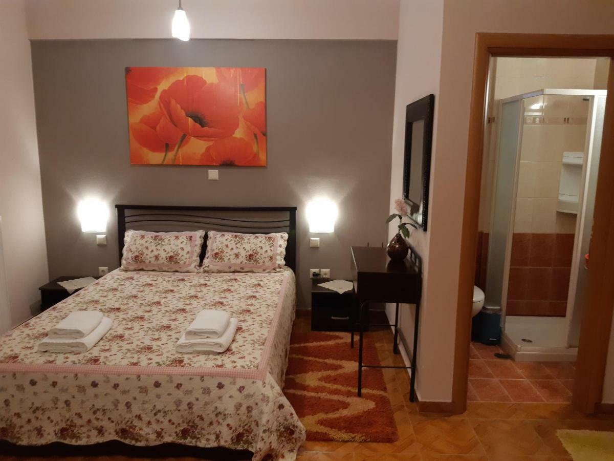 Ariadni Kalavryta Bagian luar foto